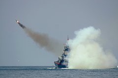 Катер «Ивановец» уничтожил ракетами мишень в Черном море