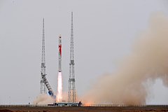 В Китае запустили первую в мире ракету на метане